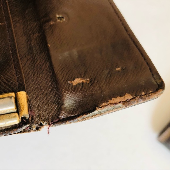 GENUINE SET OF (4) Louis Vuitton Damier Taiga Key Coin Case - Picture 12 of 16